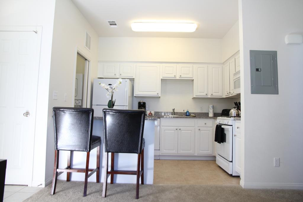 On-Base Suites Fort Irwin Eksteriør billede